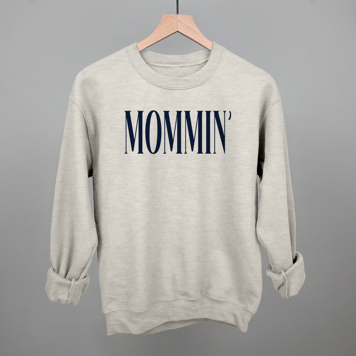 Mommin' Blue Text