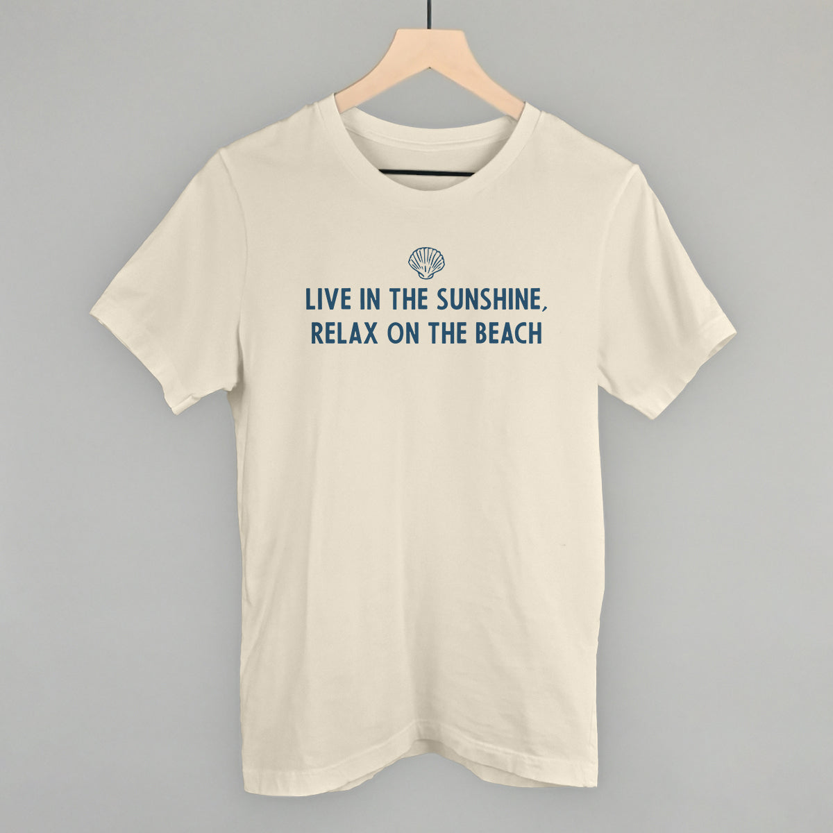 Live In The Sunshine, Relax On The Beach